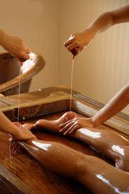 Pizhichil (Oil bath Massage)